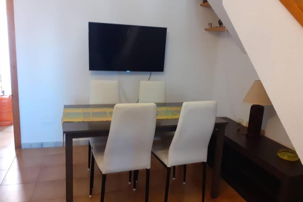 Aurora Beachhouse 300M From The Beach With Large Beaitiful Terrace Ареналес дел Сол Екстериор снимка
